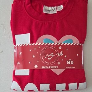 Dolly Red Graphic Sweatshirt - MD